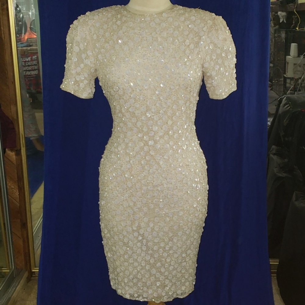 Cream sequin half sleeve midi dress sm